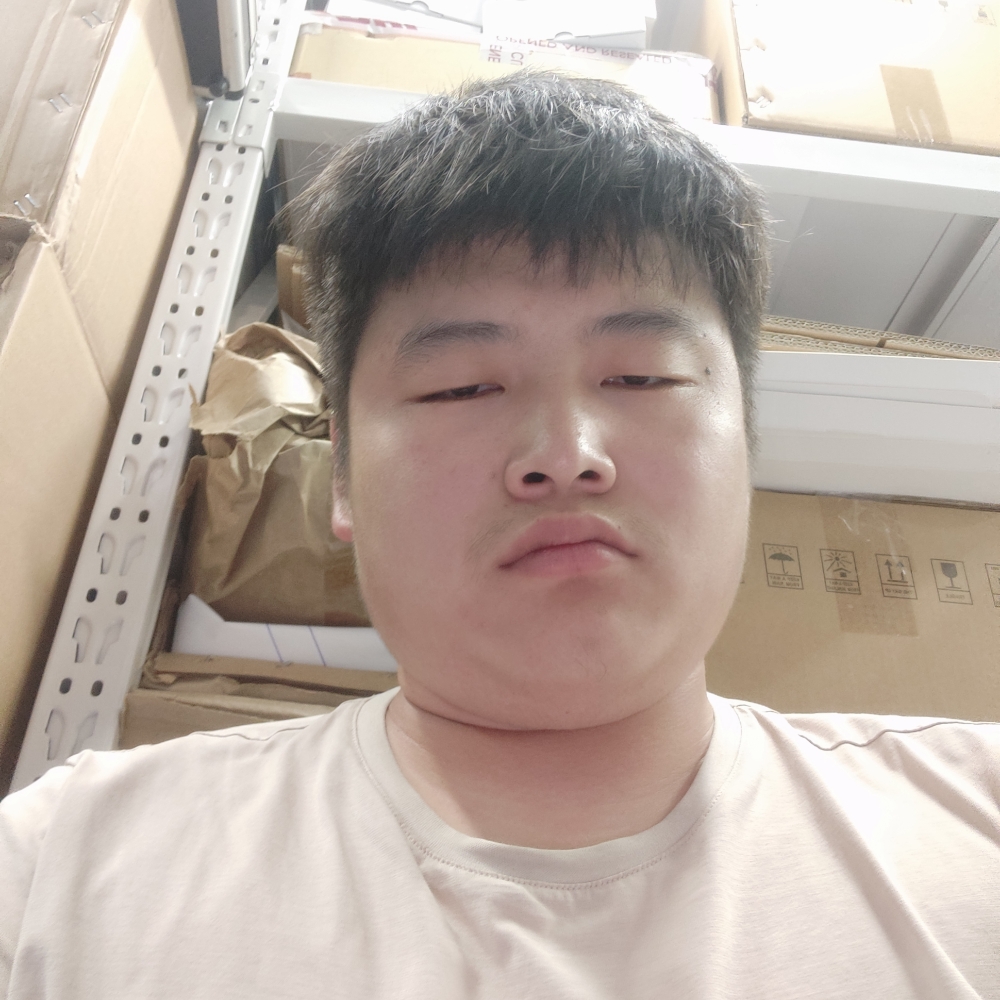 八戒，爱美女的照片