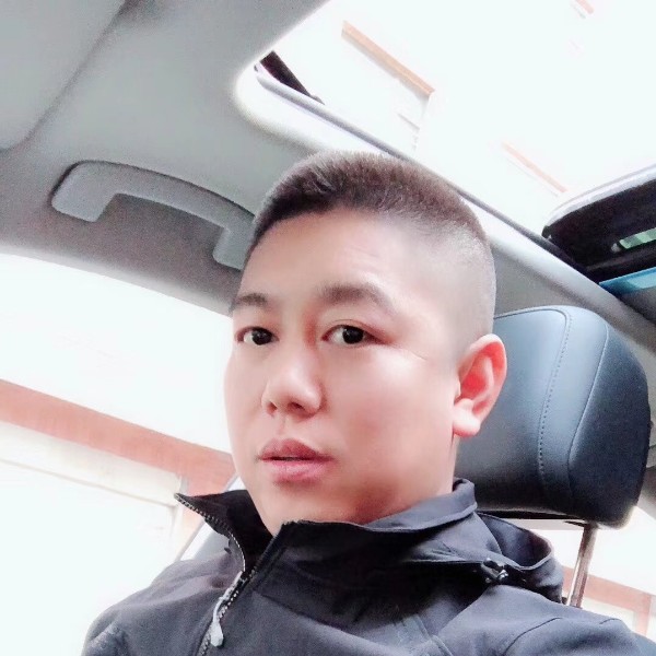 冷月用震动的照片