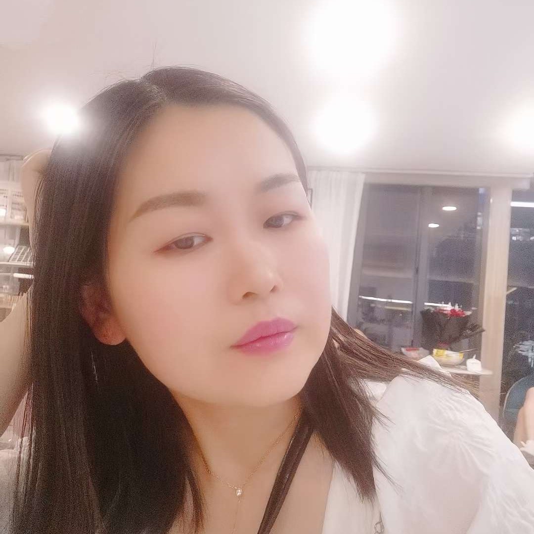 逢朱必红的照片
