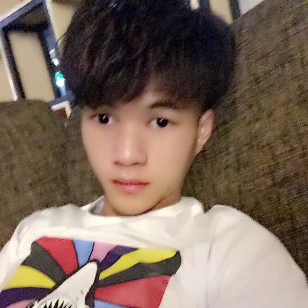 晨阳超暖的照片