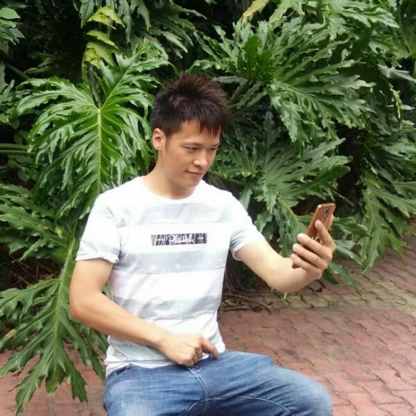 小波hai的照片
