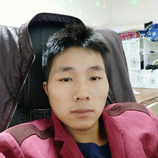 章小龙的照片