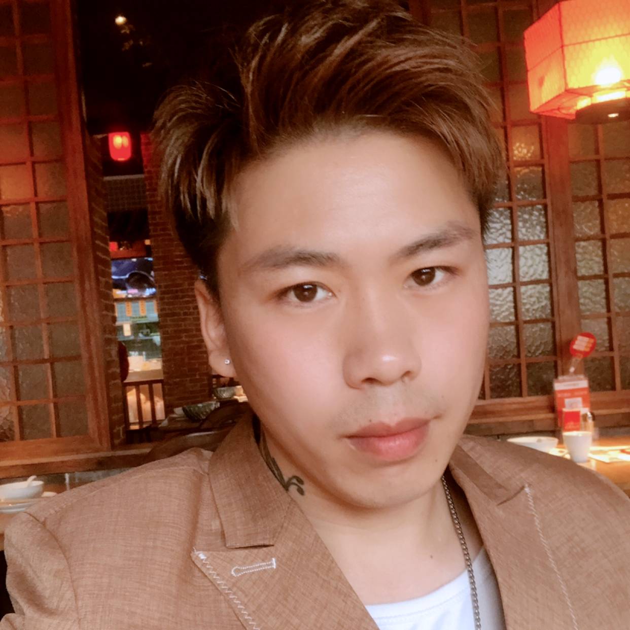 大桥哥哥的照片