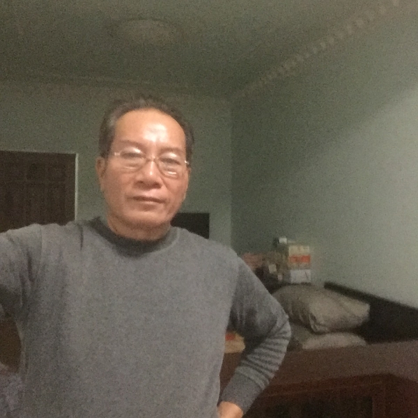 冰棍凝眸俭朴的照片