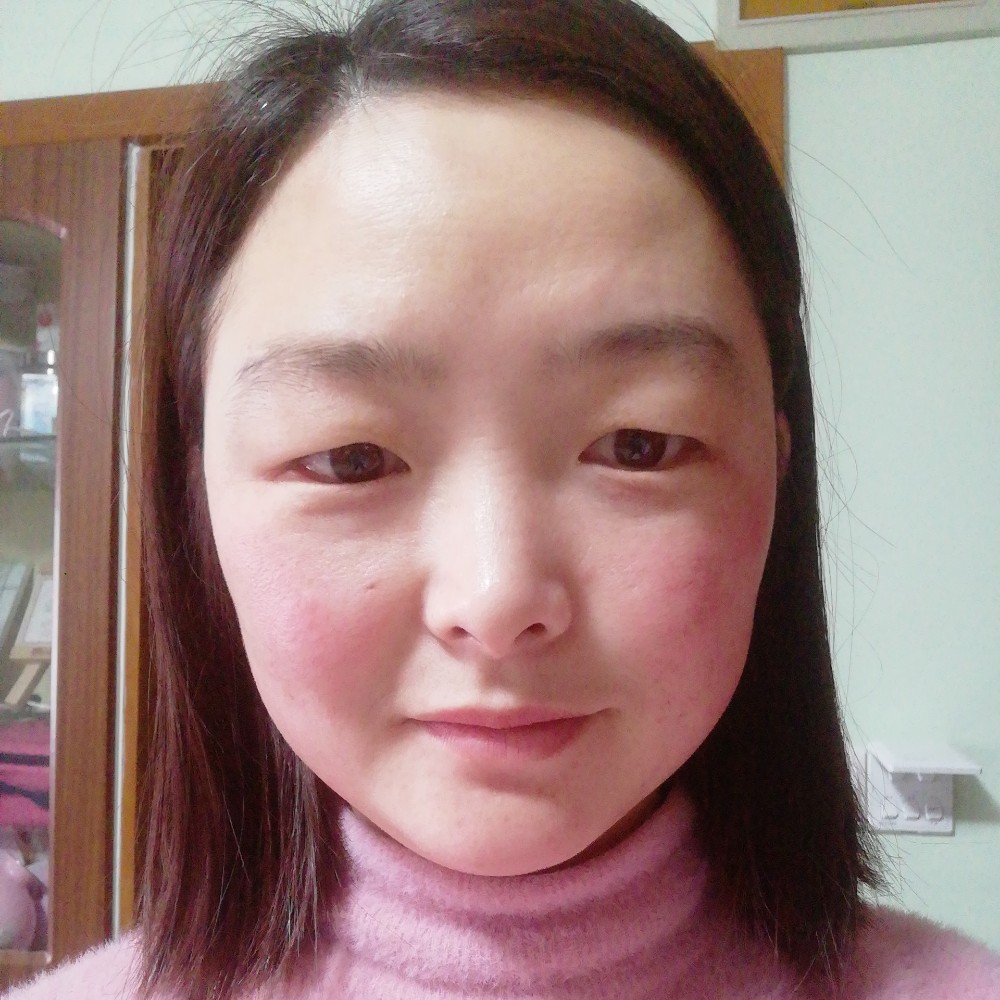 自古梅花苦寒来的照片