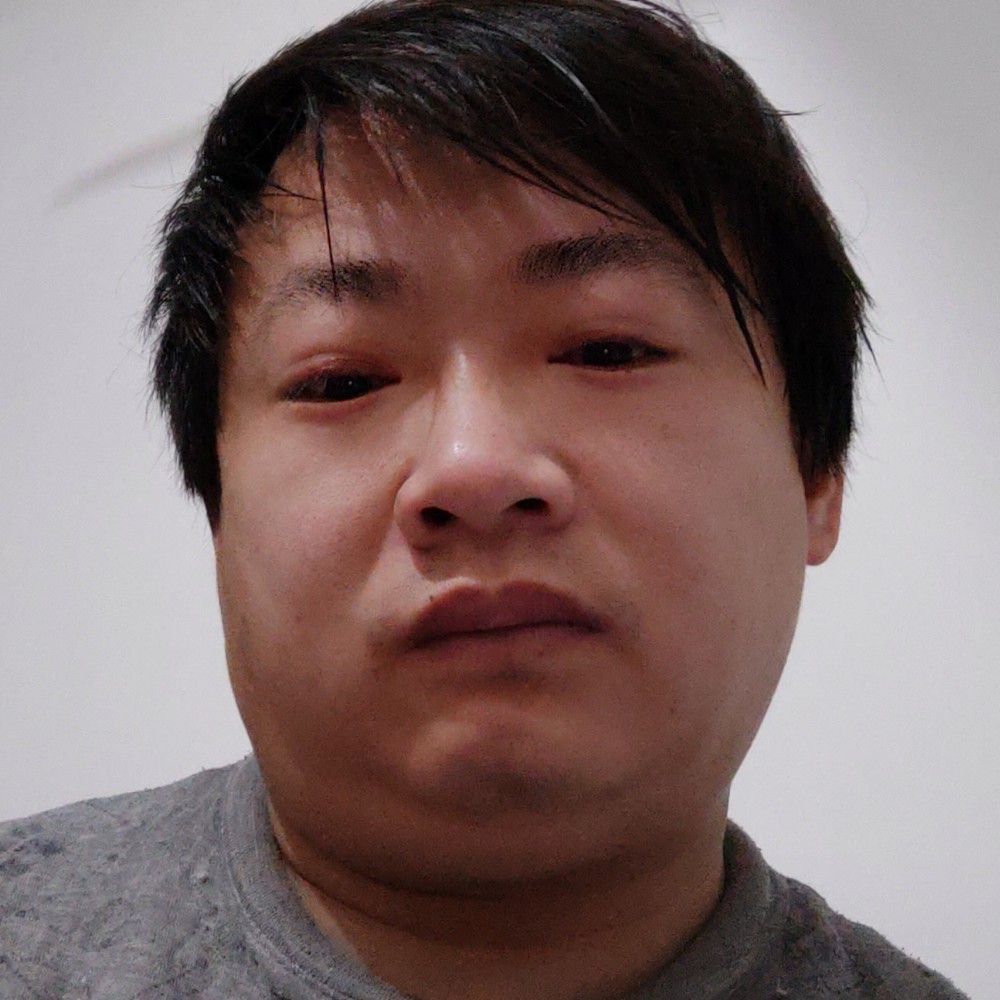 追寻蹙眉花瓣的照片