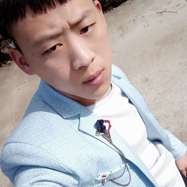 美好苦恋玉米的照片