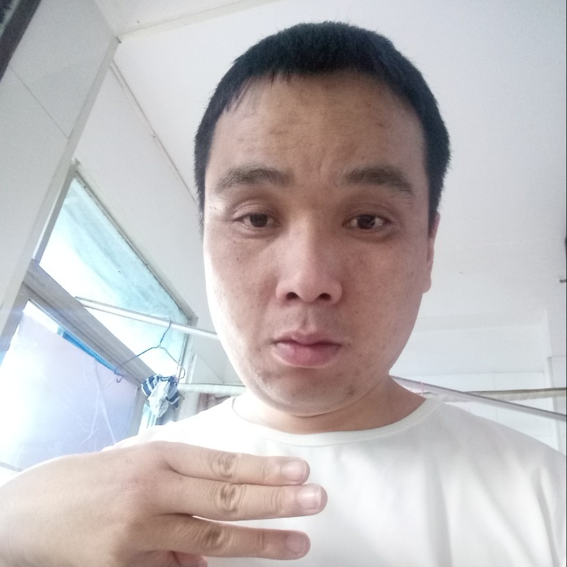负责与黄豆的照片