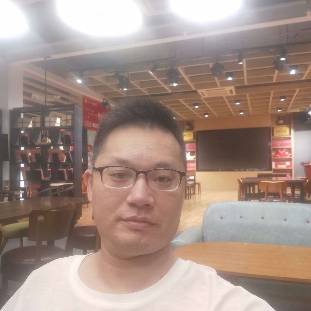 开心等待朱尼叶的照片