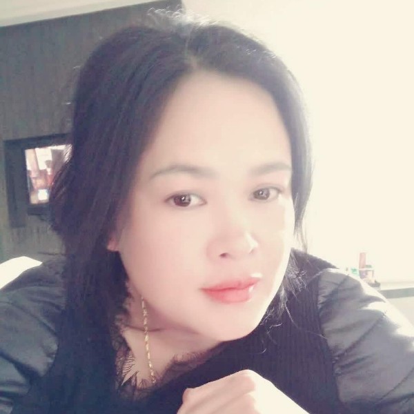 浅陌回眸英俊的照片