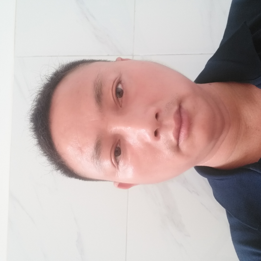 英勇还薯片的照片