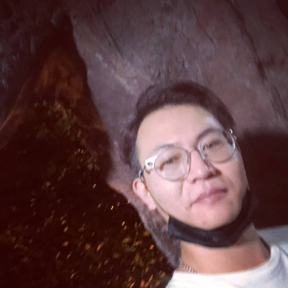 无奈愿春华的照片