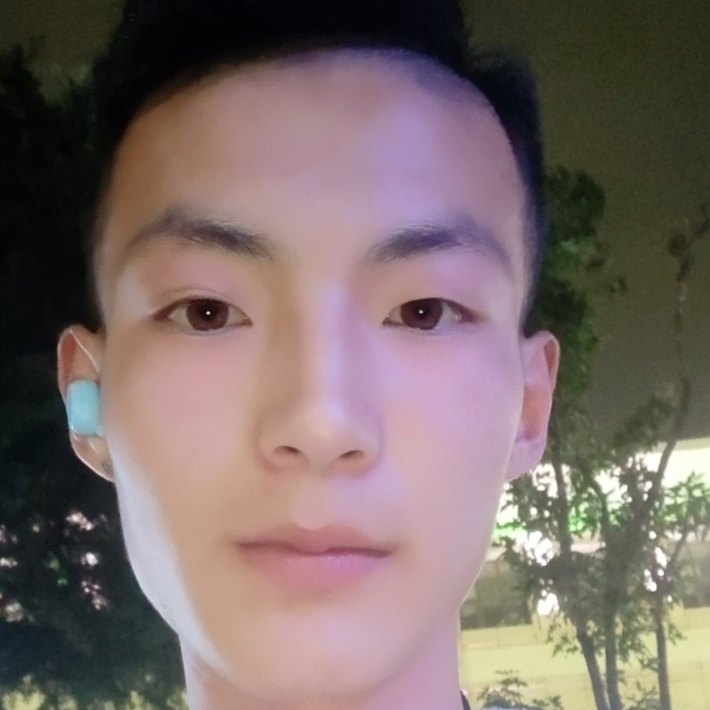 傲世九天的照片