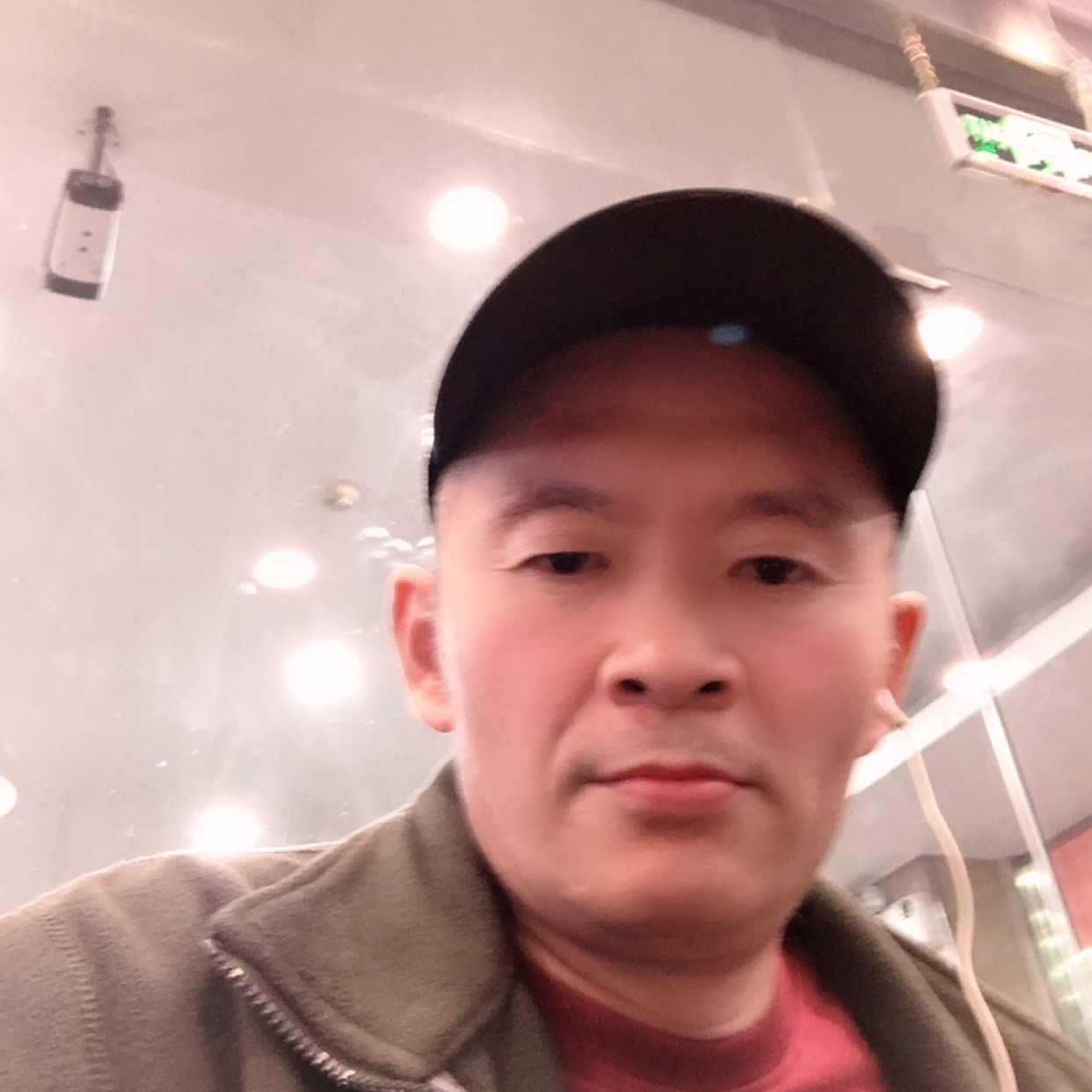 旧颜改变单薄的照片