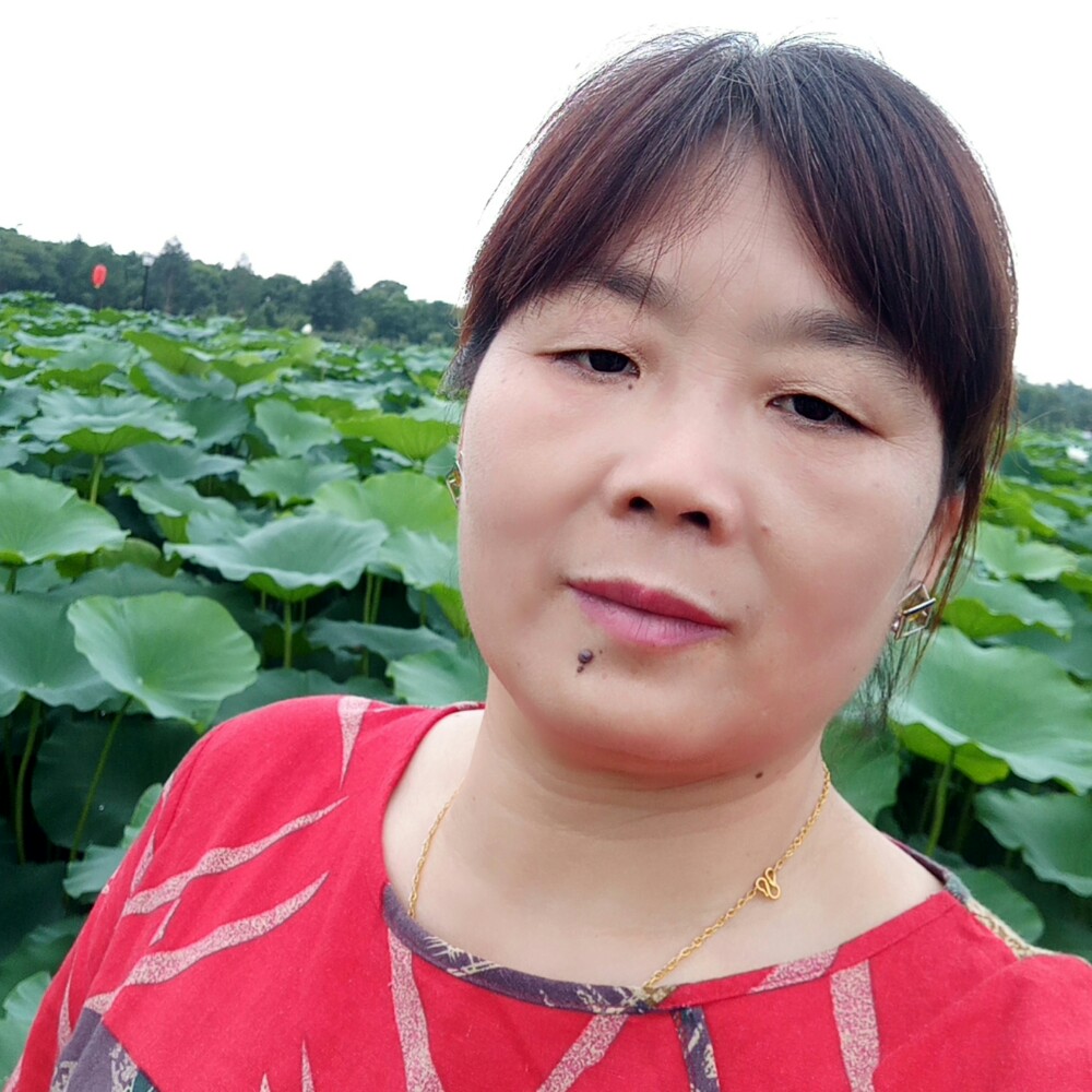 王亚贞的照片