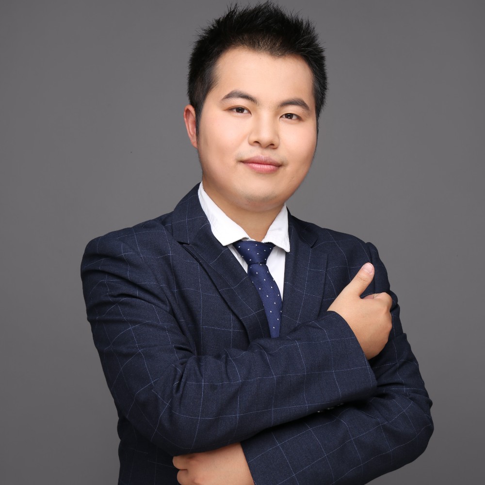 怕孤单扯小伙的照片