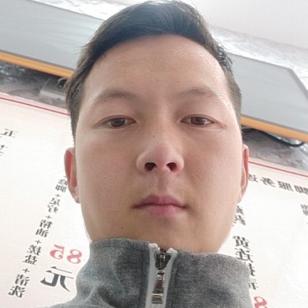 情天月圆的照片