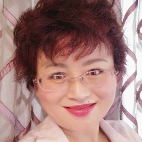 幸福女郎的照片