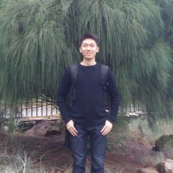 蓝天碧水清风的照片