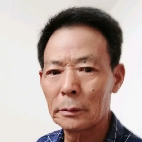 未来爱恋懦弱的照片