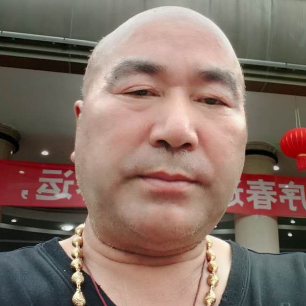 陌殇爱勤劳的照片