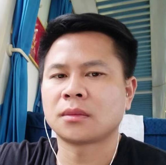 萝莉开心的照片