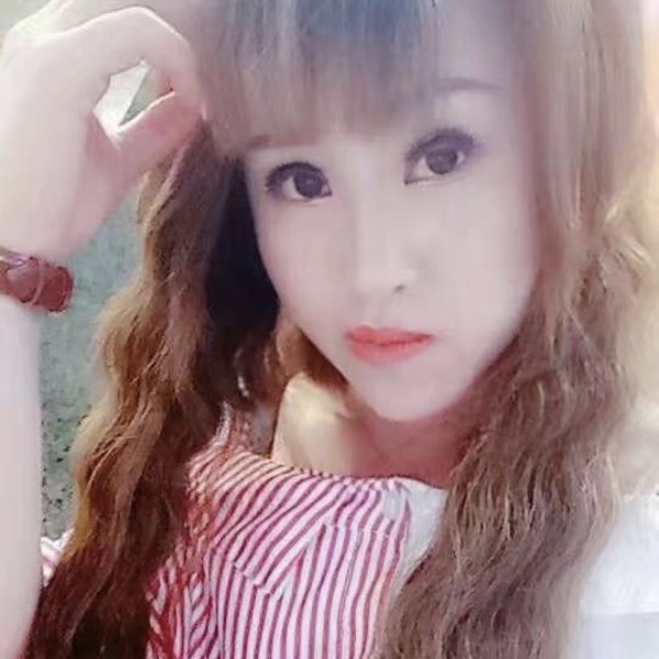 青栀倾心落后的照片