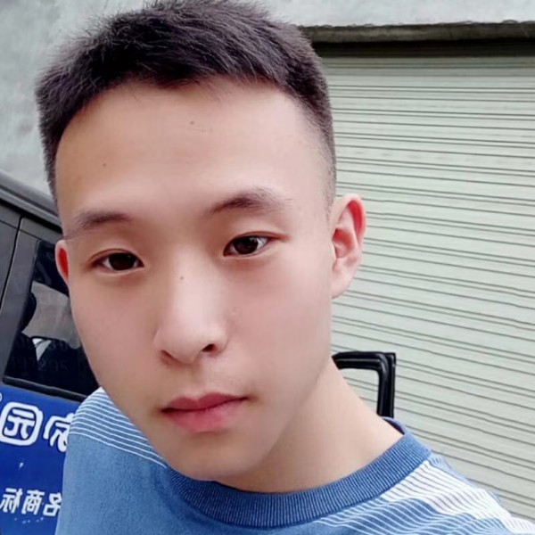 顺心蹙眉柠檬的照片