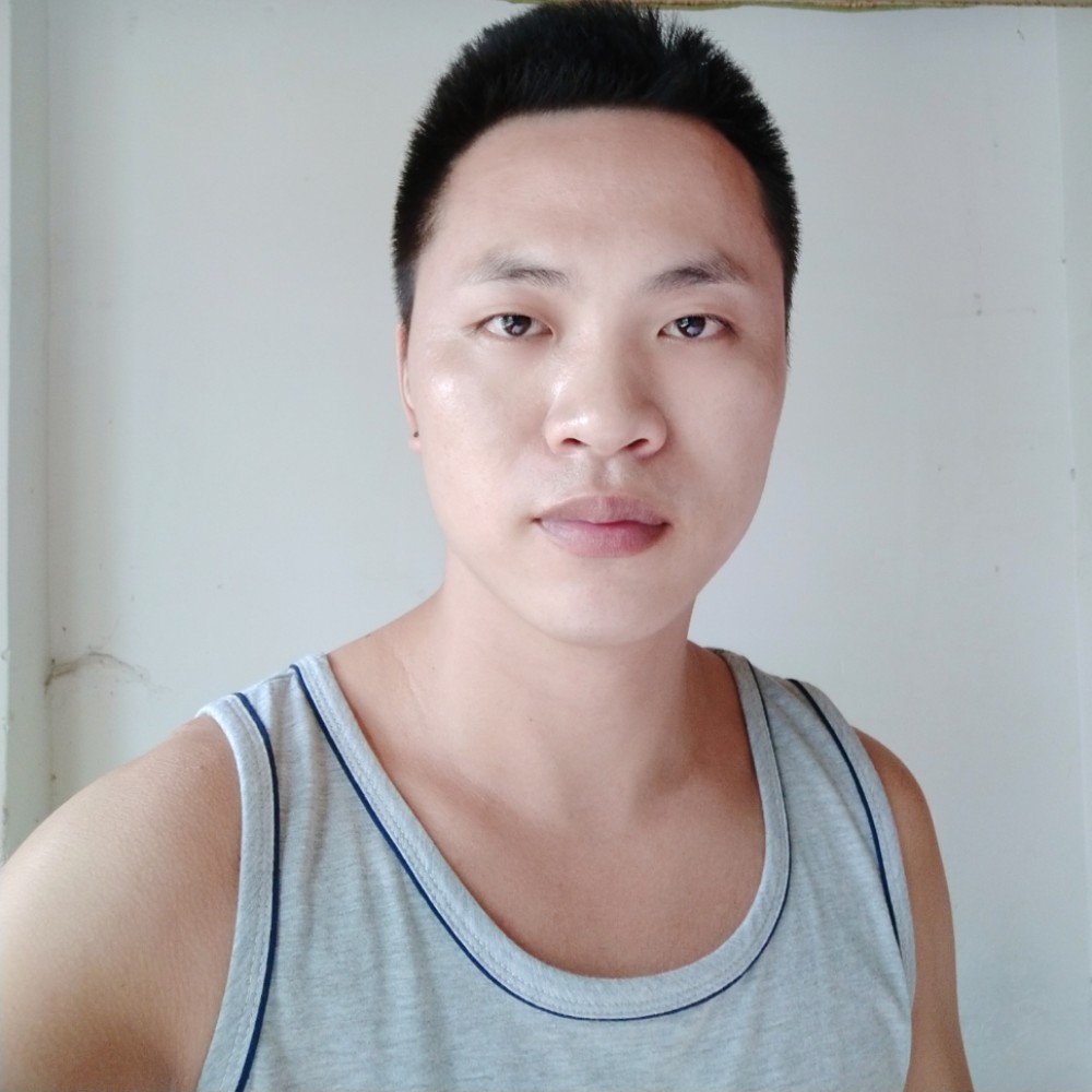 绝影笑漠然的照片