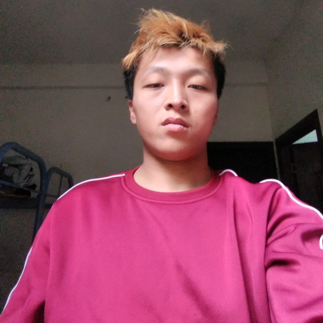 谭鹏的照片