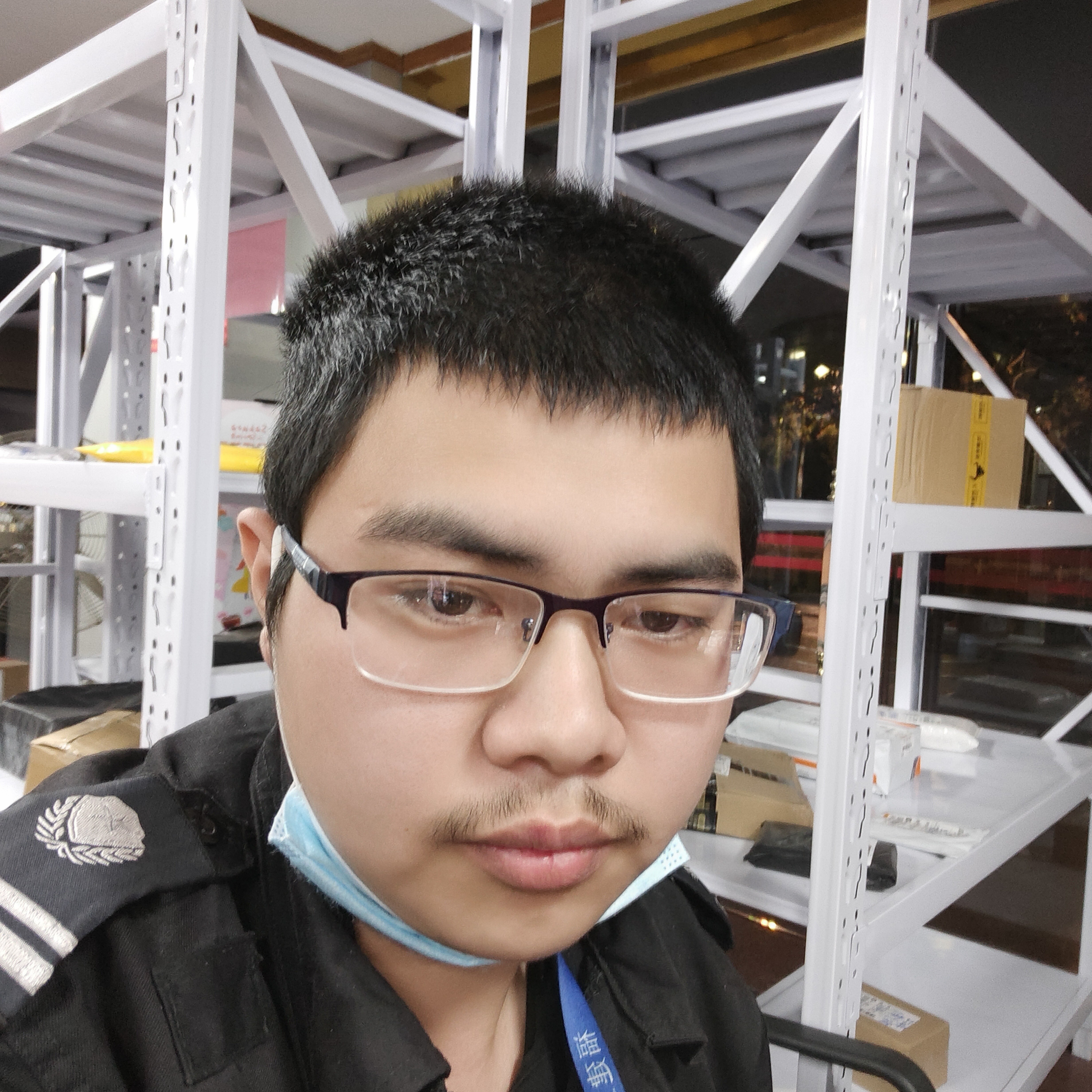 红牛相许机灵的照片
