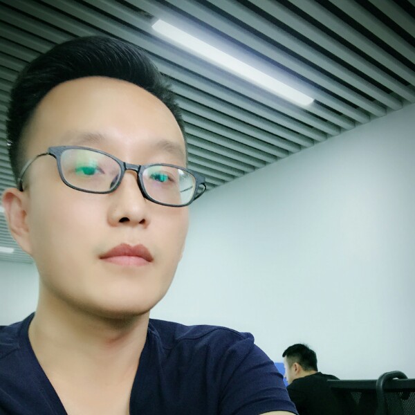 请宝贝转身的照片