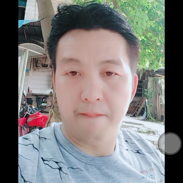 山城哥的照片