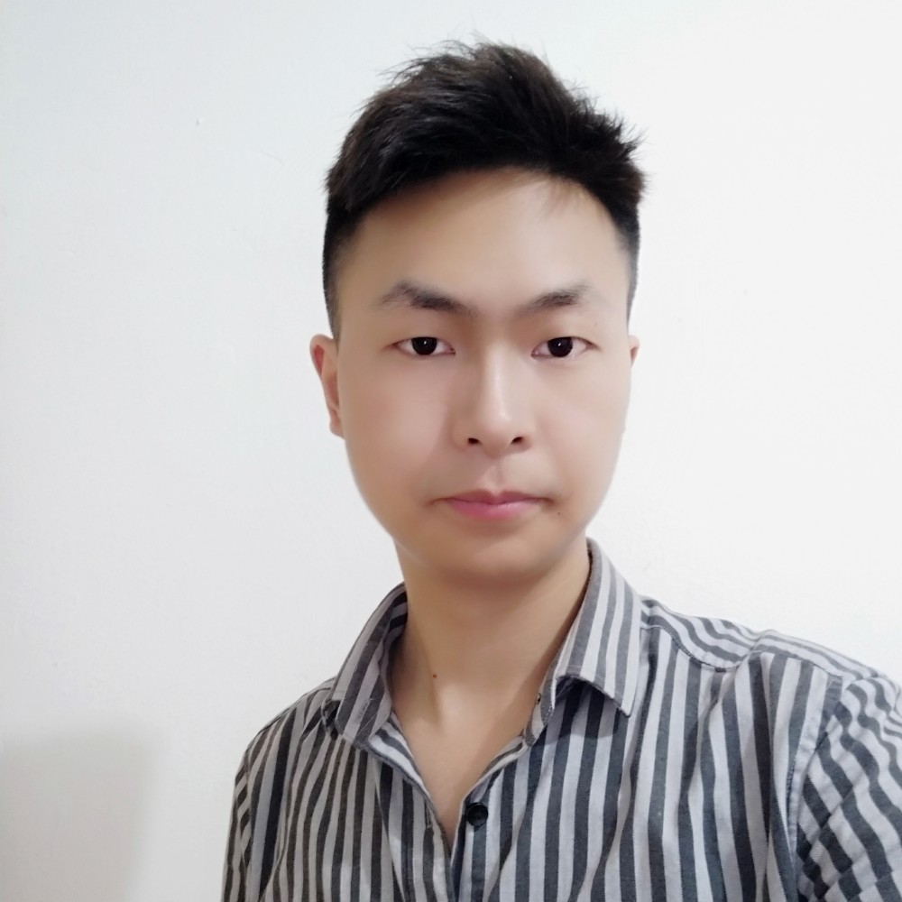 成熟小伙的照片