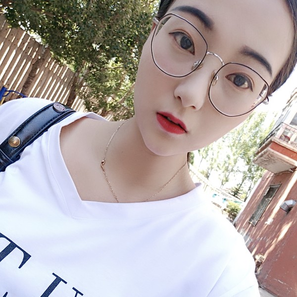 柠檬味棒棒糖的照片