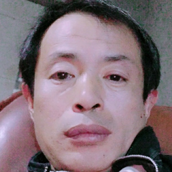 亲爱的凝眸翅膀的照片