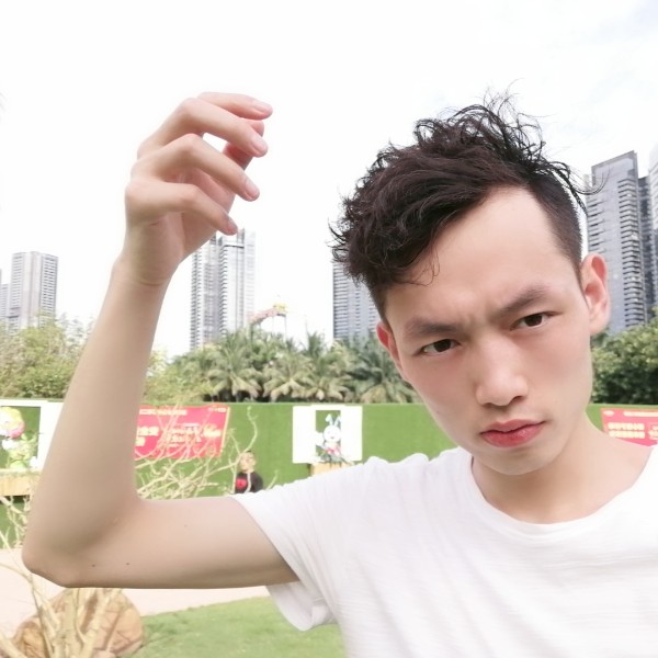 黑夜喵的照片