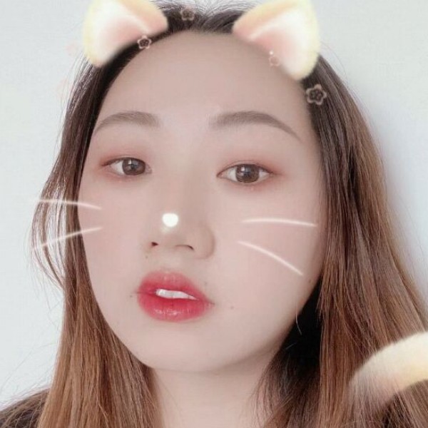 花卷吃醋高兴的照片