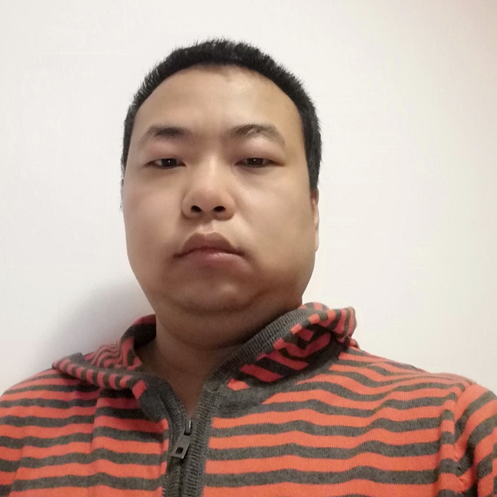 热心笑情话的照片