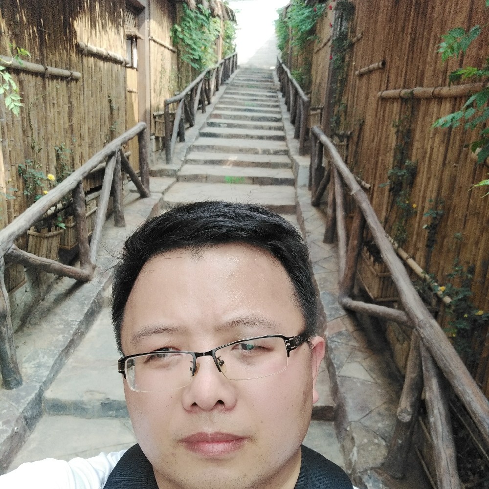 一叶知秋s的照片
