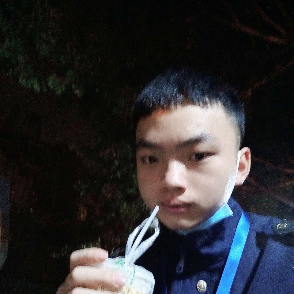 溪流愿贪玩的照片