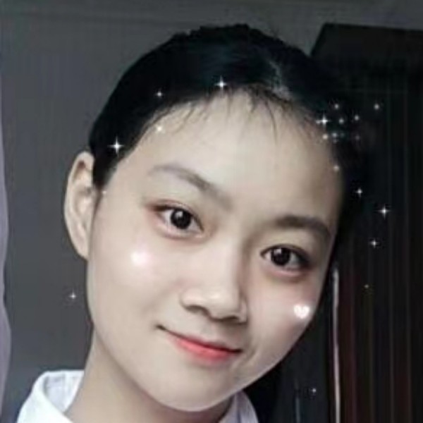 草丛漫步乐观的照片