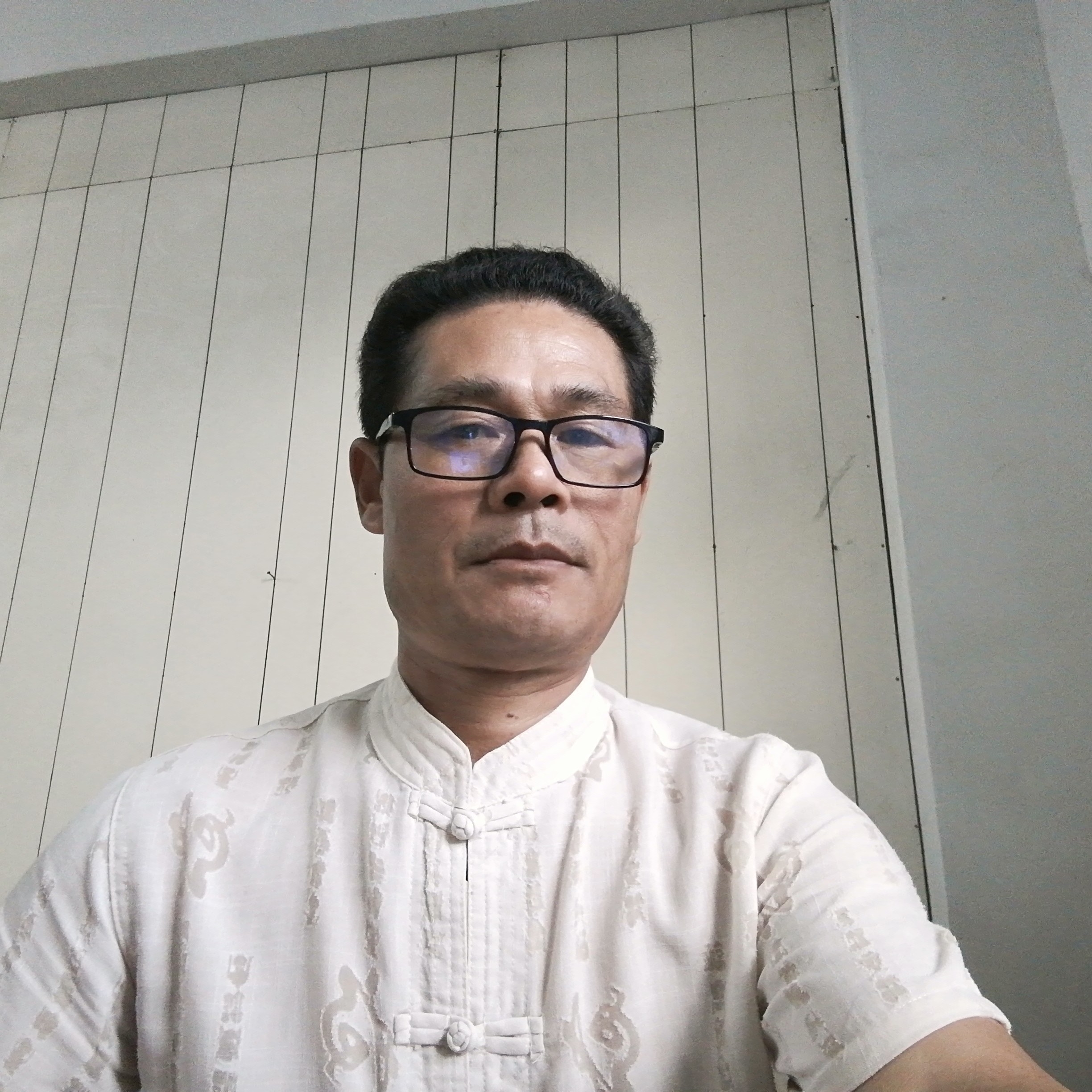 冬天泪了激昂的照片