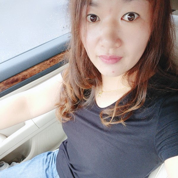 MS. 李的照片