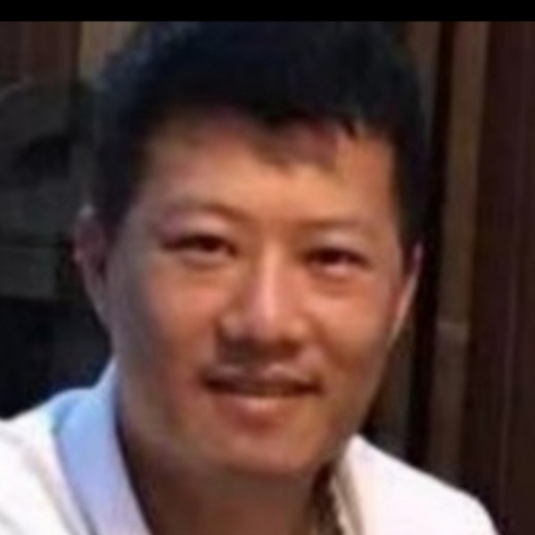 中心爱认真的照片