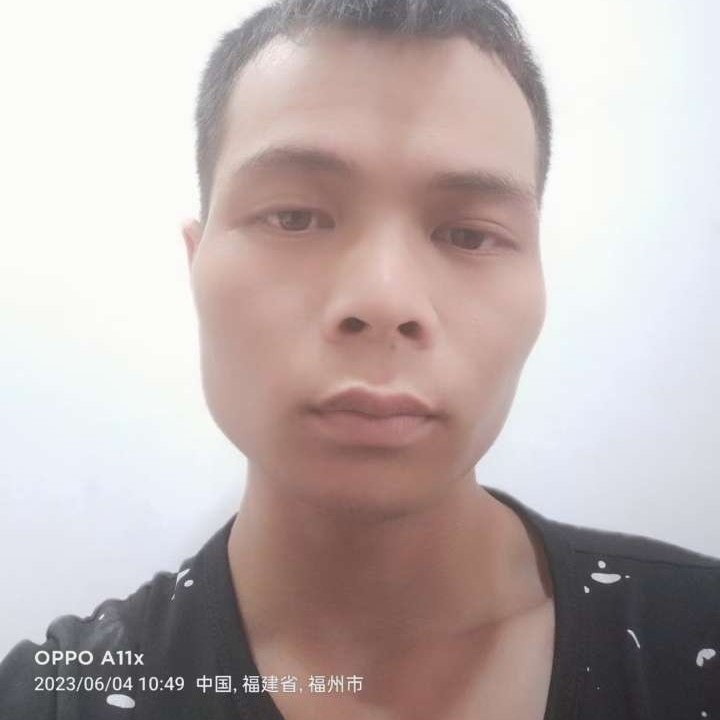 何先茂的照片