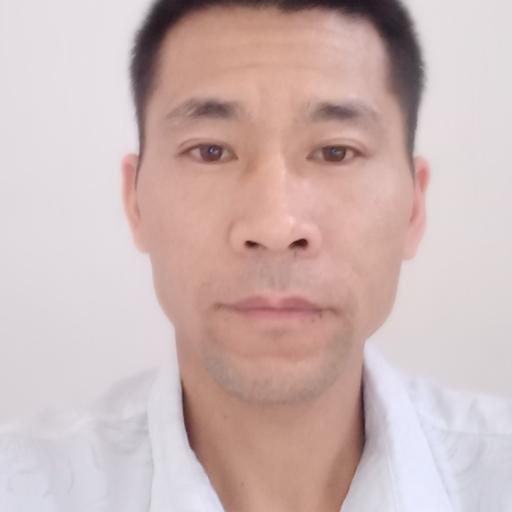李彭春华的照片