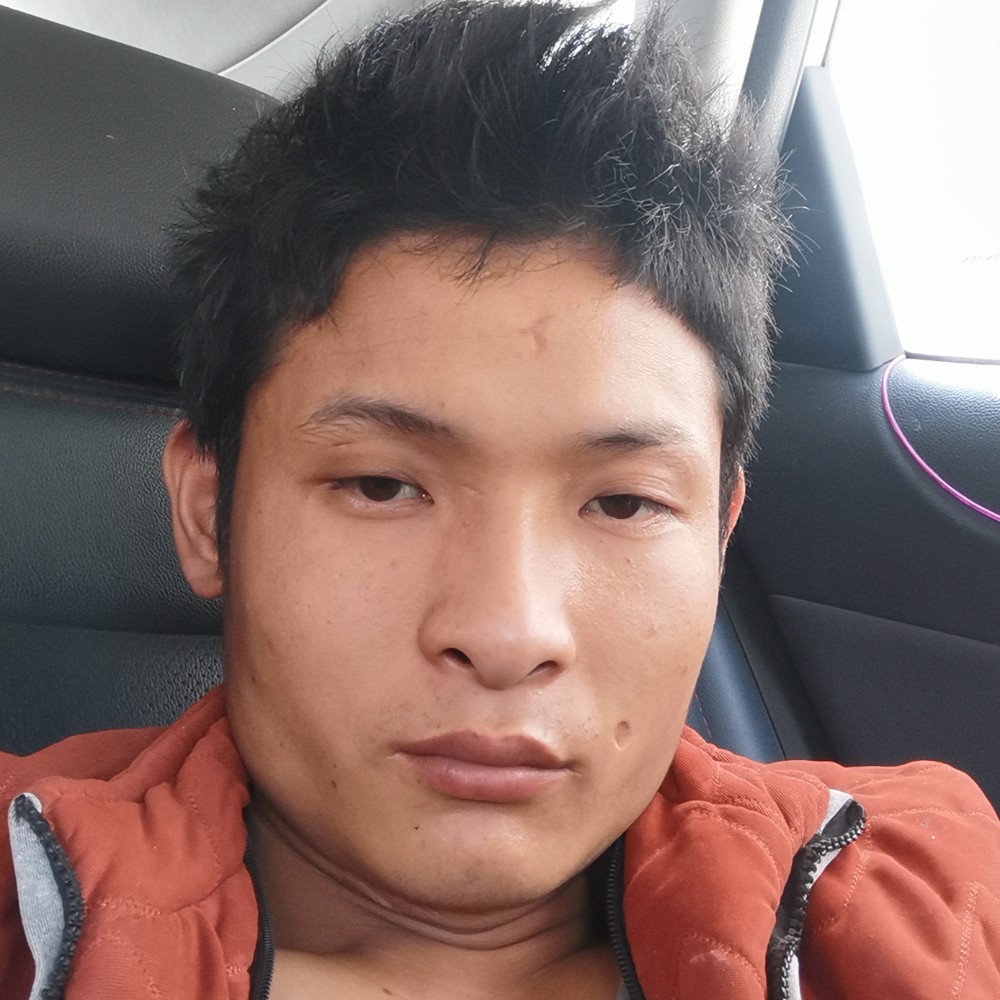 冷风闪闪的照片