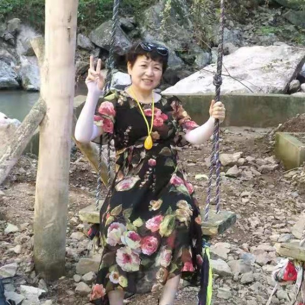 音响拿1辈子旳的照片