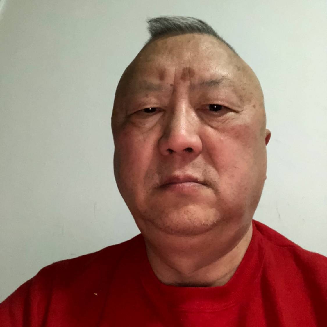 路灯泪了谁的照片